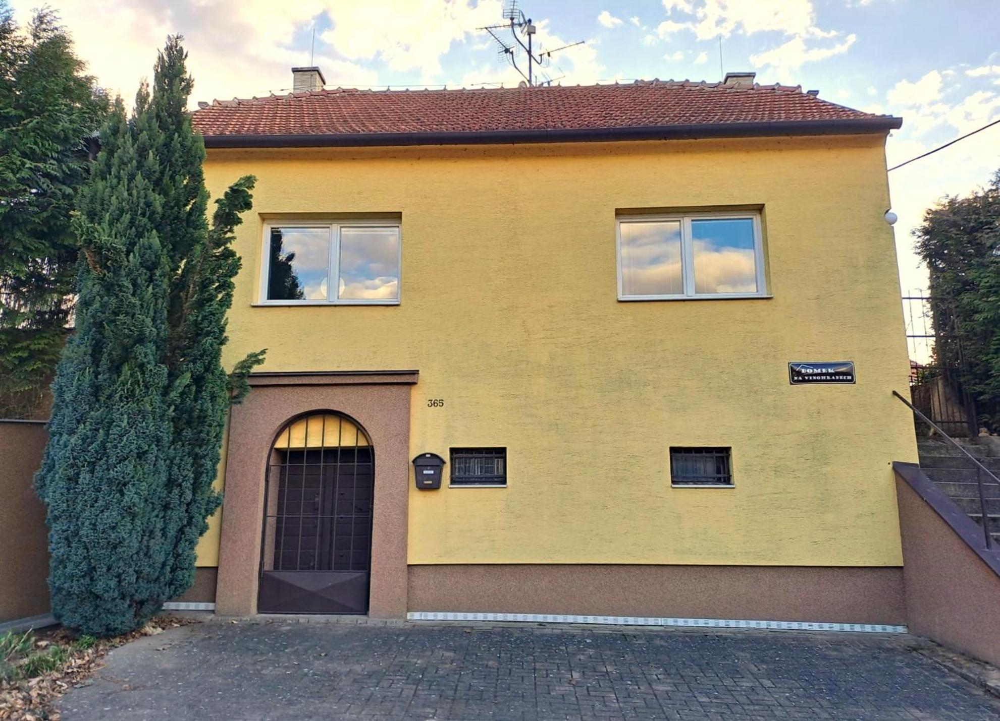 Holiday home Na Vinohradech